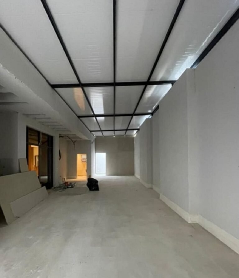 غرف مستودعات ساندوتش بانل